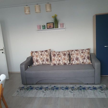 Ferienwohnung Sendy Orşova Exterior foto